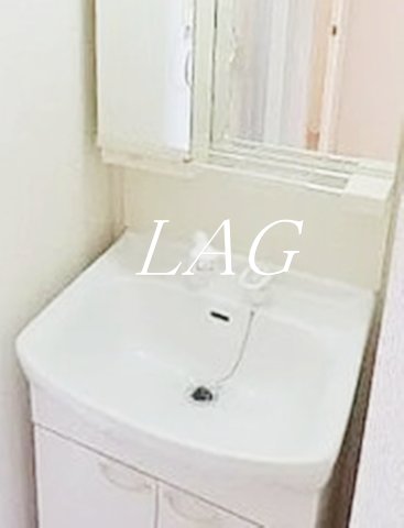洗面設備　洗面台です。