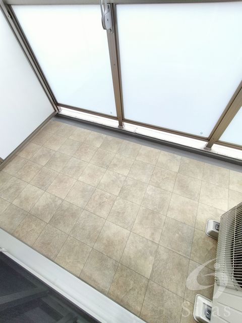 バルコニー　反転タイプ