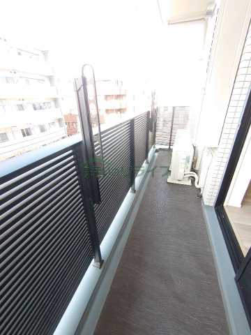 バルコニー　別部屋引用