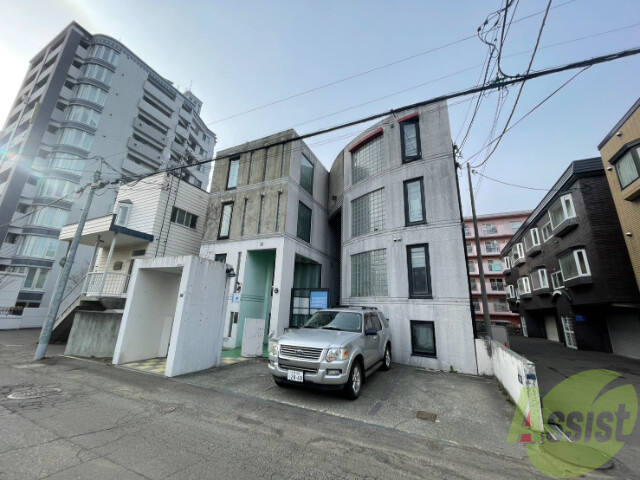 建物外観　札幌市中央区南１１条西「フォルミカ」