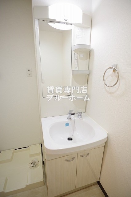 洗面設備　使いやすい洗面台！
