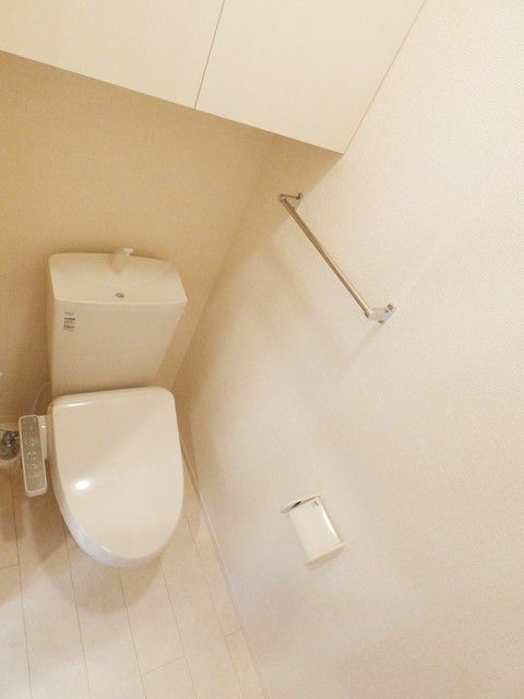 トイレ　ウォシュレット付のトイレです