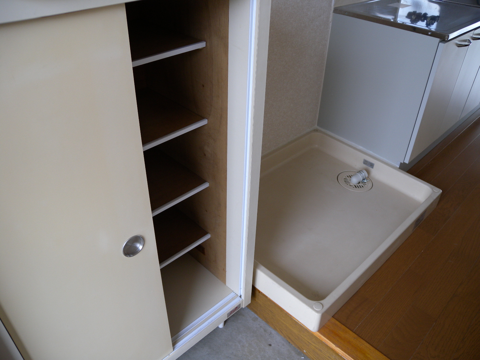 その他設備　靴箱