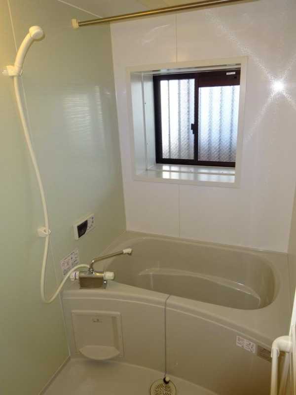 バス・シャワールーム　現況優先