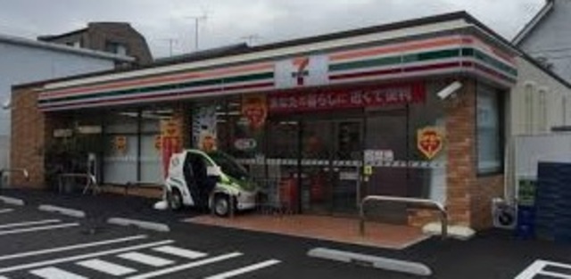 【ストーリア市川行徳のコンビニ】