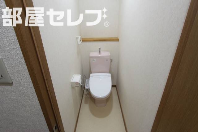 【APPARTEMENT　NYのトイレ】