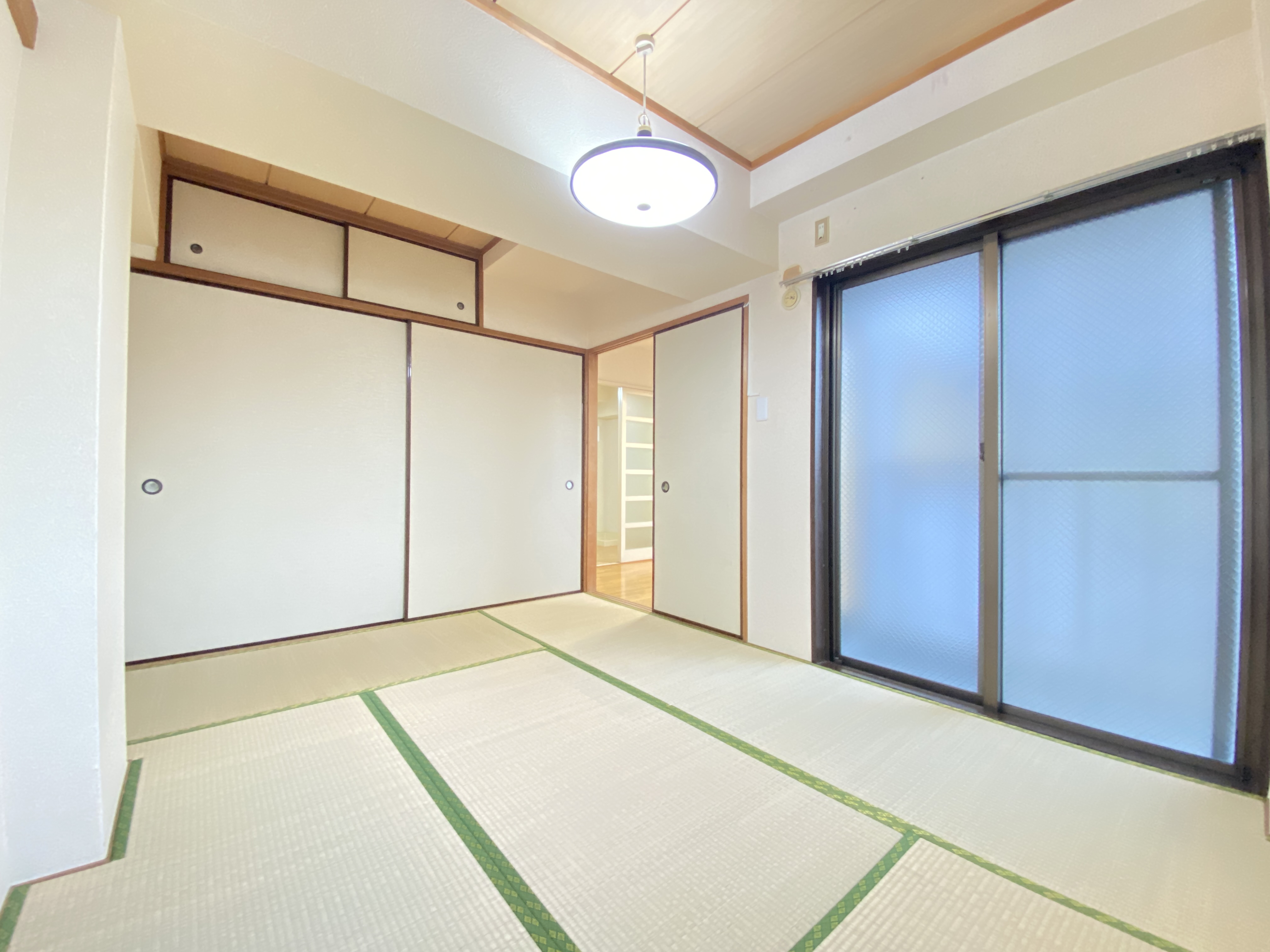 野崎ビルの居間写真