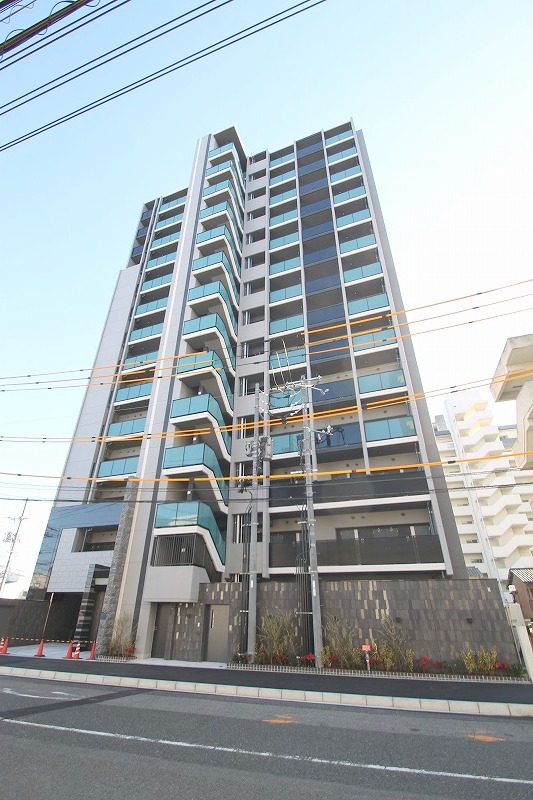 【広島市南区宇品海岸のマンションの建物外観】