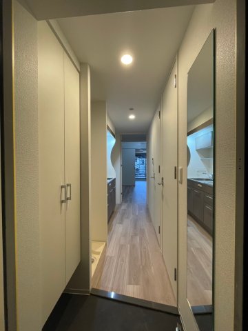 玄関　明るい玄関です