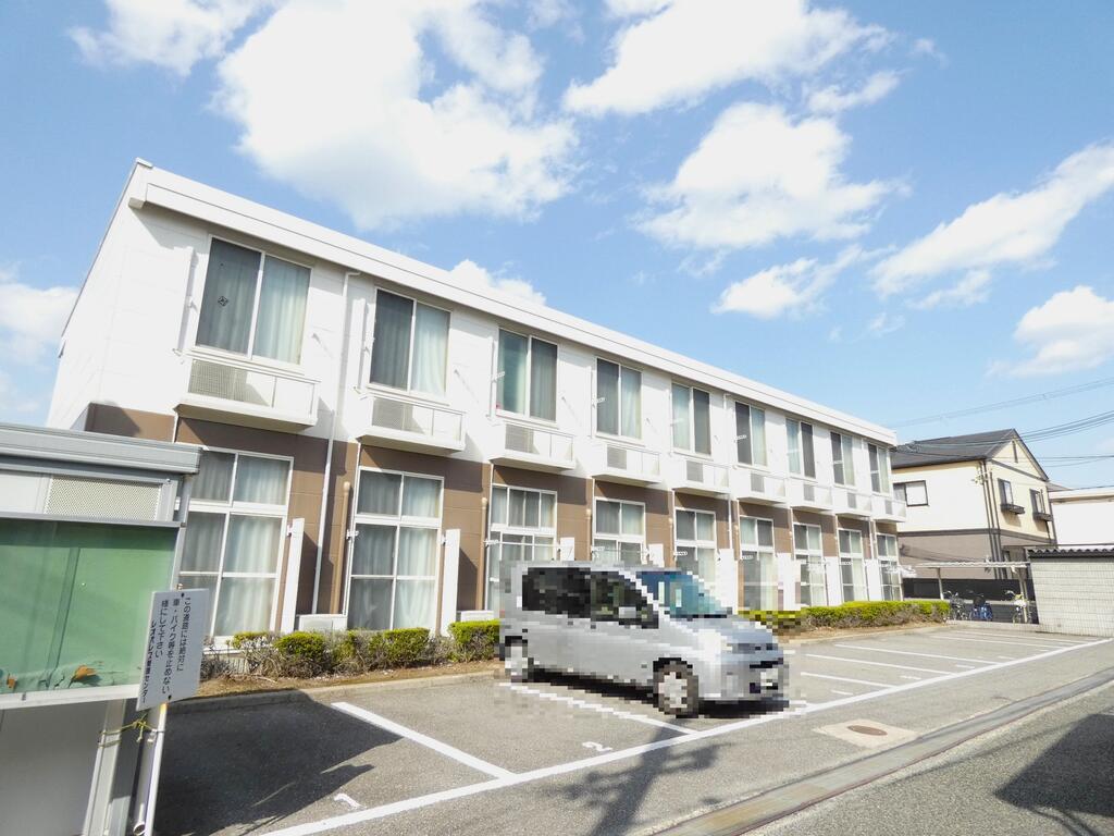 駐車場　駐車場枠10台有ります！空き確認はお問い合わせください☆