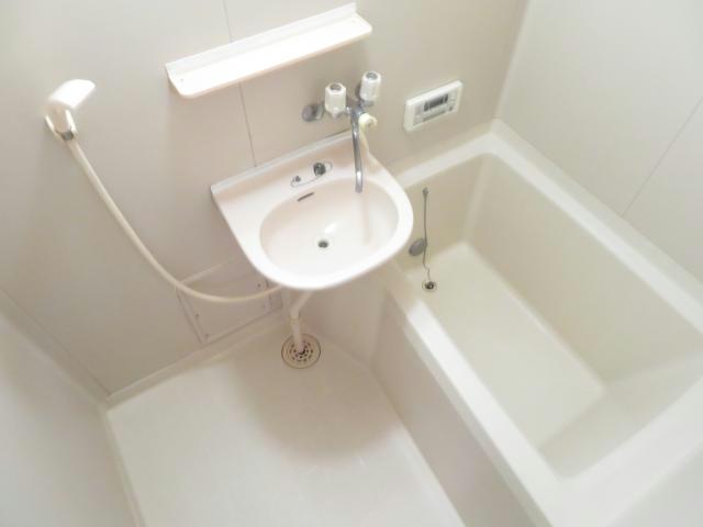 バス・シャワールーム　浴室
