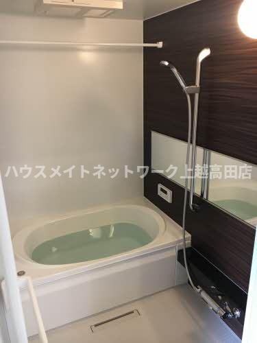 バス・シャワールーム　浴室