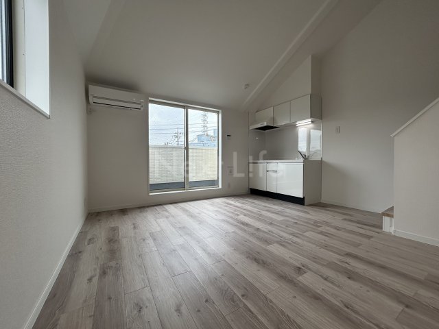 居室・リビング　アウローラ F