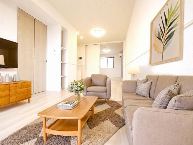 居室・リビング　CGで家具等を配置したもので家具等は含まれません