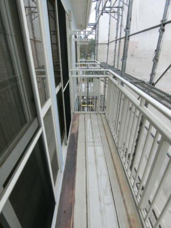 バルコニー　図面と現状に相違がある場合には現状を優先