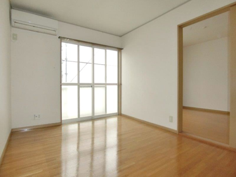 居室・リビング　図面と現状に相違がある場合には現状を優先