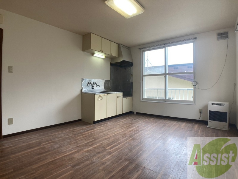 居室・リビング　広くてキレイなお部屋が広がっていて、充実した生活が送れそう。