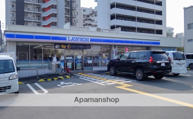 コンビニ　ローソン港区弁天五丁目店（コンビニ）まで199m