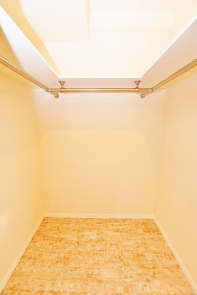 収納　★ウォークインクローゼット★