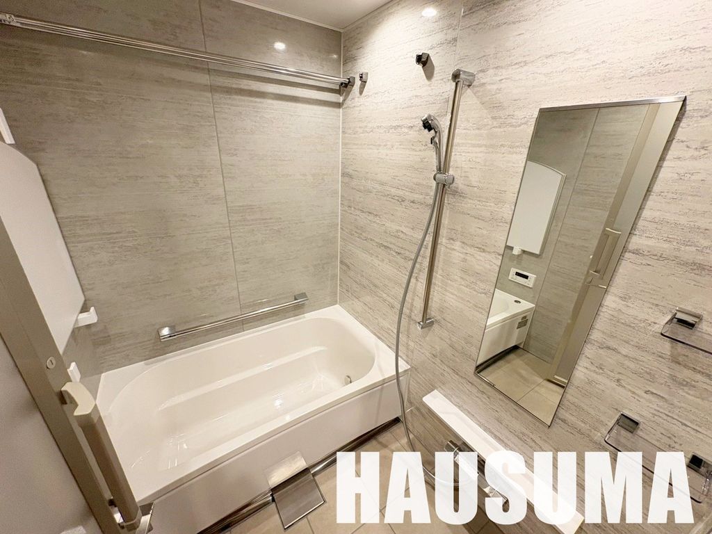 バス・シャワールーム　バス