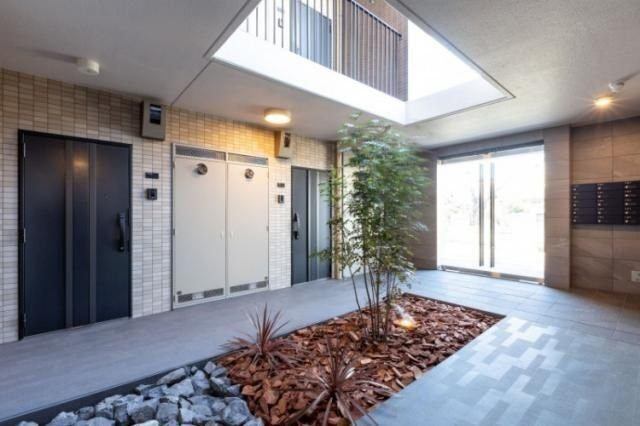 エントランス　オートロック付き