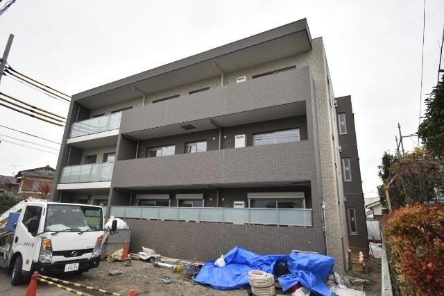 建物外観　外観タイル張りです