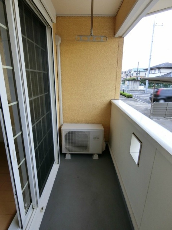 バルコニー　図面と現状に相違がある場合には現状を優先