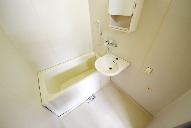 バス・シャワールーム　★バスルーム★