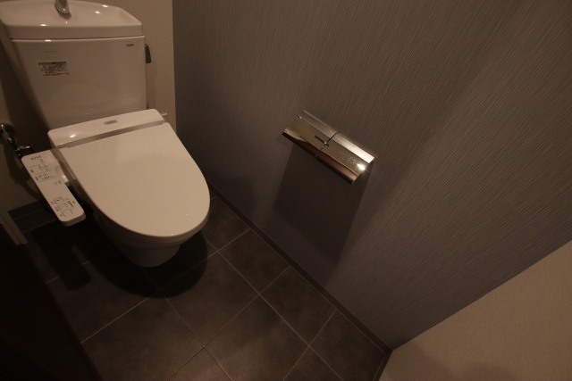 トイレ　※別室の参考写真の為、現況優先です※