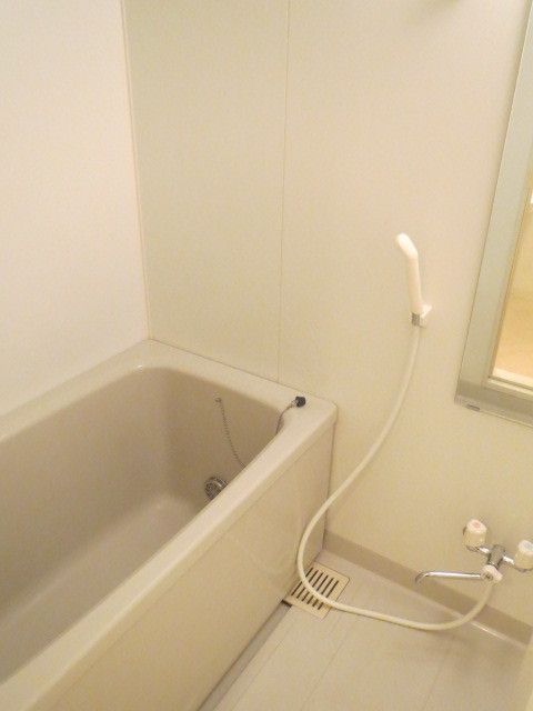 バス・シャワールーム　※同物件他部屋参考写真