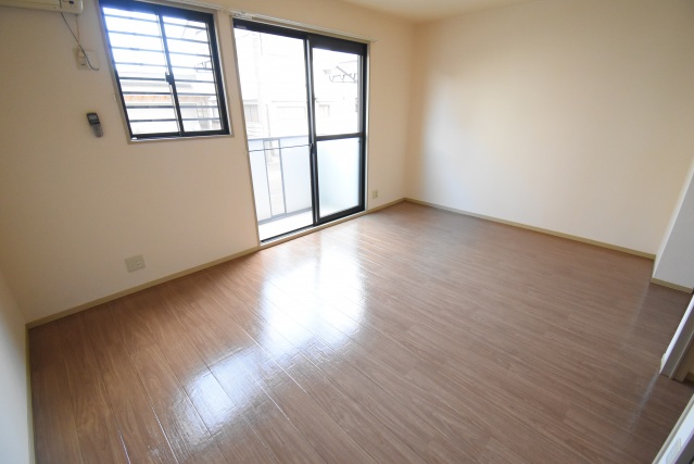 居室・リビング　写真は別のお部屋のものです