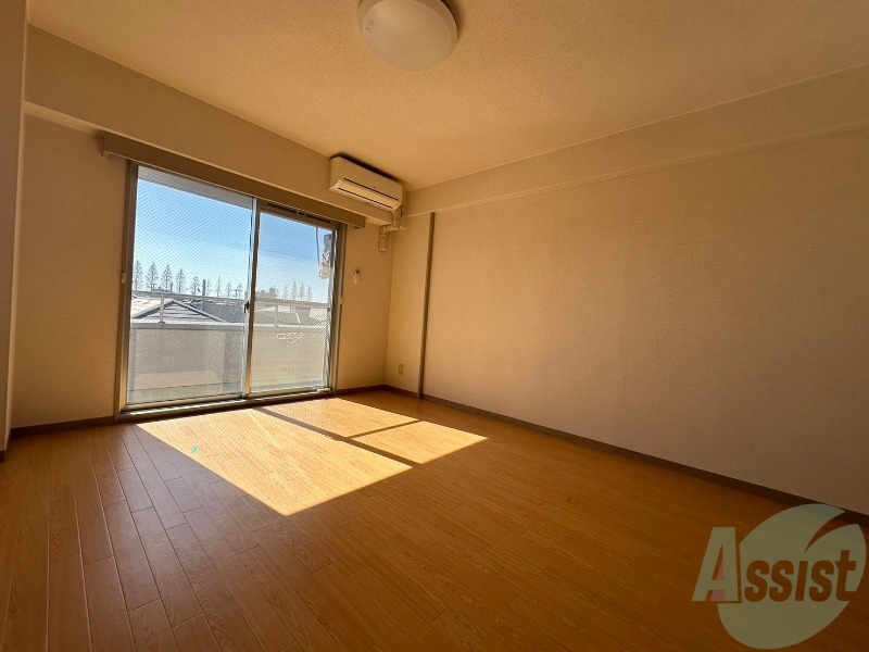 その他部屋・スペース　寝室としても広く使えるので１日の疲れも癒えますね。