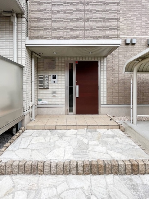 エントランス　エントランス