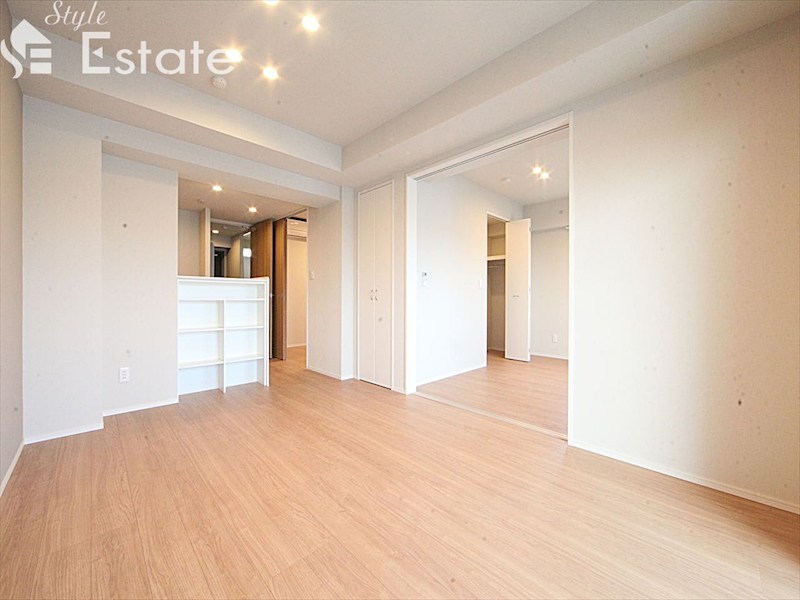 居室・リビング　内装