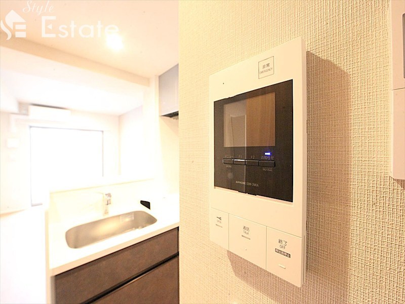 セキュリティ　モニター付きインターホン