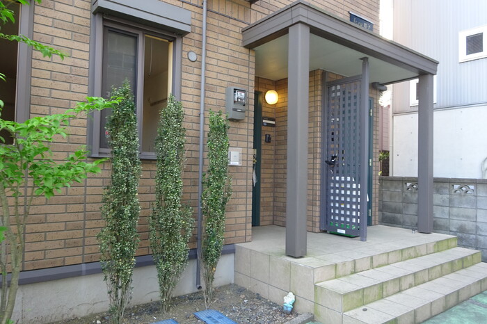 エントランス　エントランス