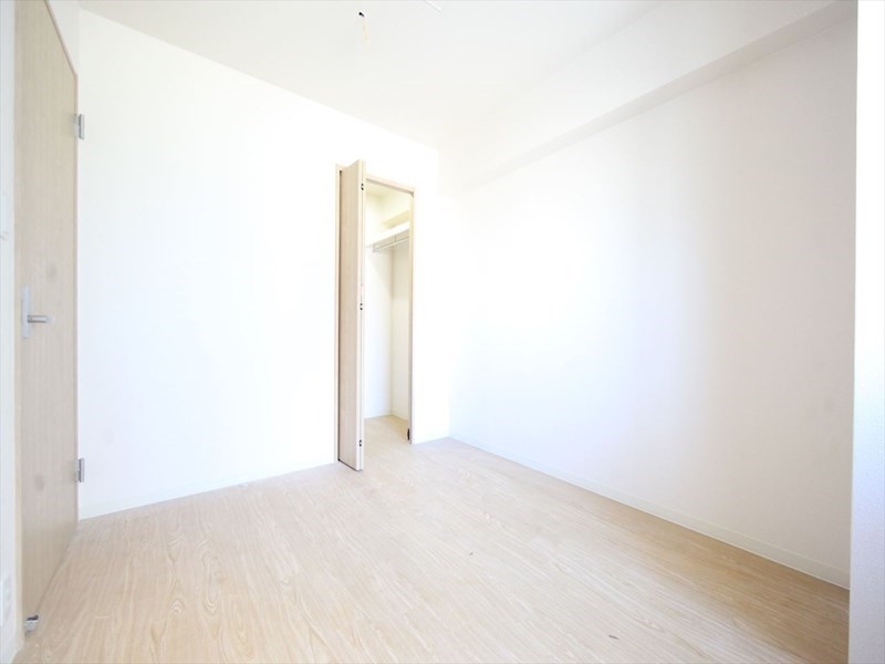 その他部屋・スペース　洋室5.5帖　ウォークインクローゼット付（収納充実してます）