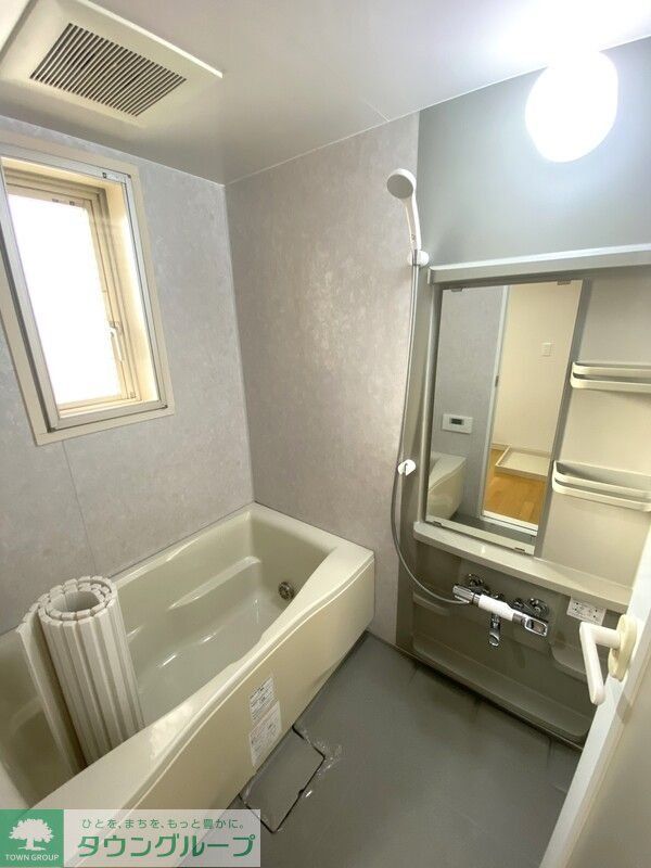 バス・シャワールーム　バス