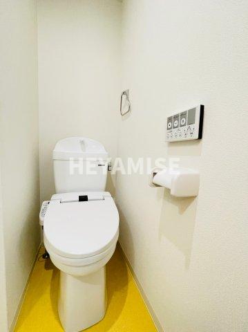 トイレ　※同間取りの別のお部屋の画像です※現況を優先します