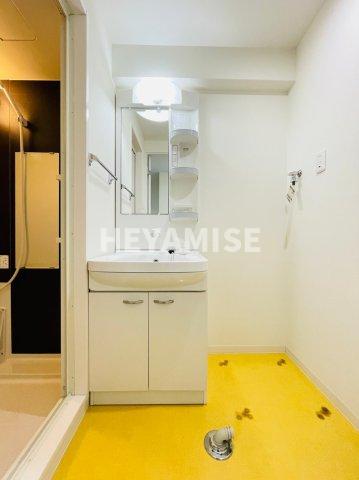 洗面設備　※同間取りの別のお部屋の画像です※現況を優先します