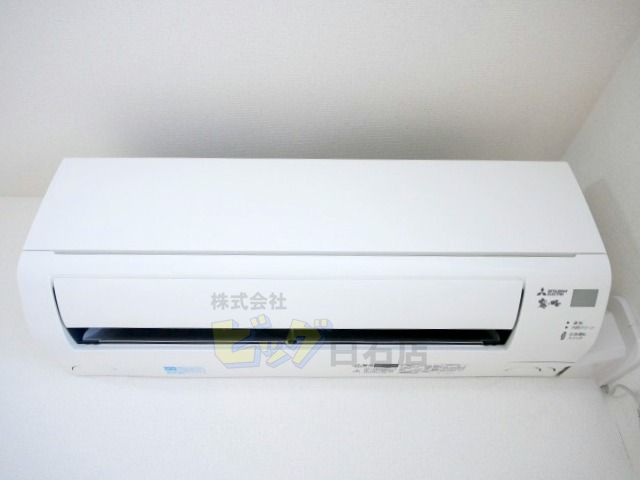 その他設備　夏も快適なエアコン付きです♪