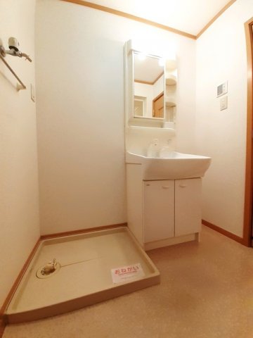 洗面設備　洗面所です