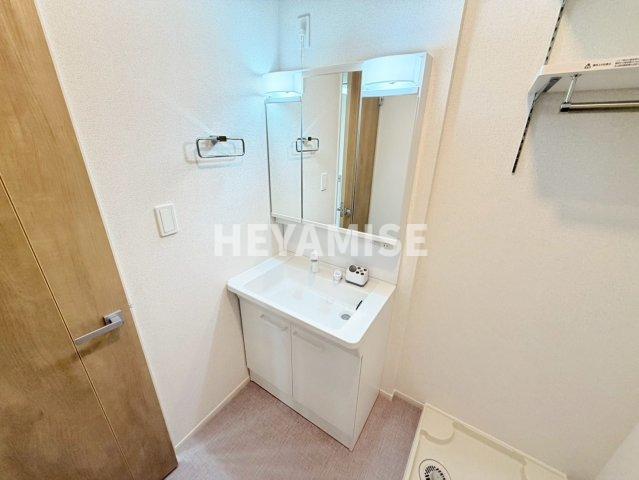 洗面設備　※室内画像は別号室のもの