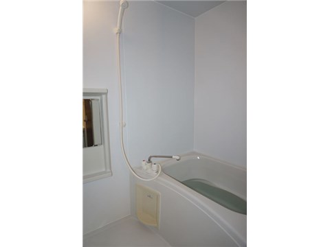 バス・シャワールーム　浴室