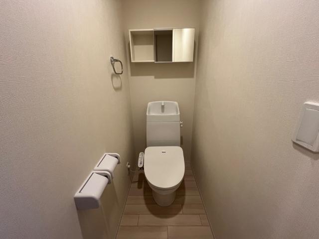 トイレ　シャワー付トイレ