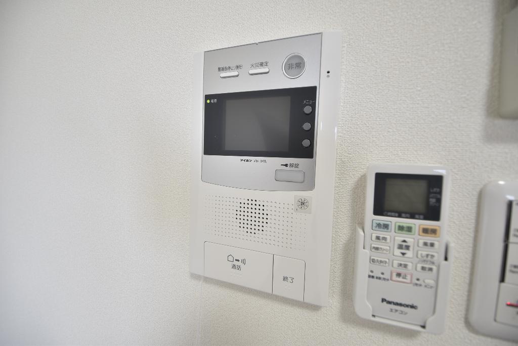 セキュリティ　カメラ付インターホン