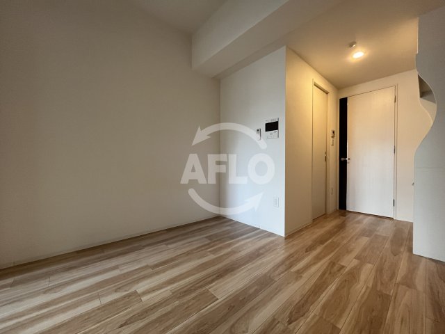 居室・リビング　セレニテ西中島アリア弐番館　リビング