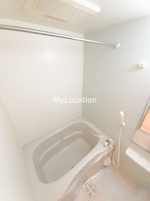 バス・シャワールーム　☆リラックスできるお風呂空間です☆