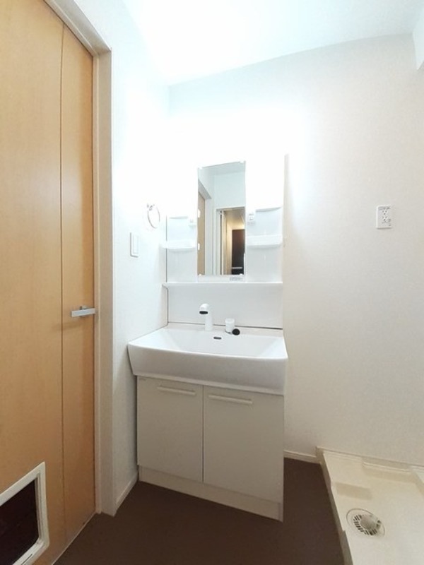 洗面設備　図面と現状に相違がある場合には現状を優先