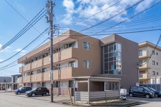 建物外観　外はこのようになっています